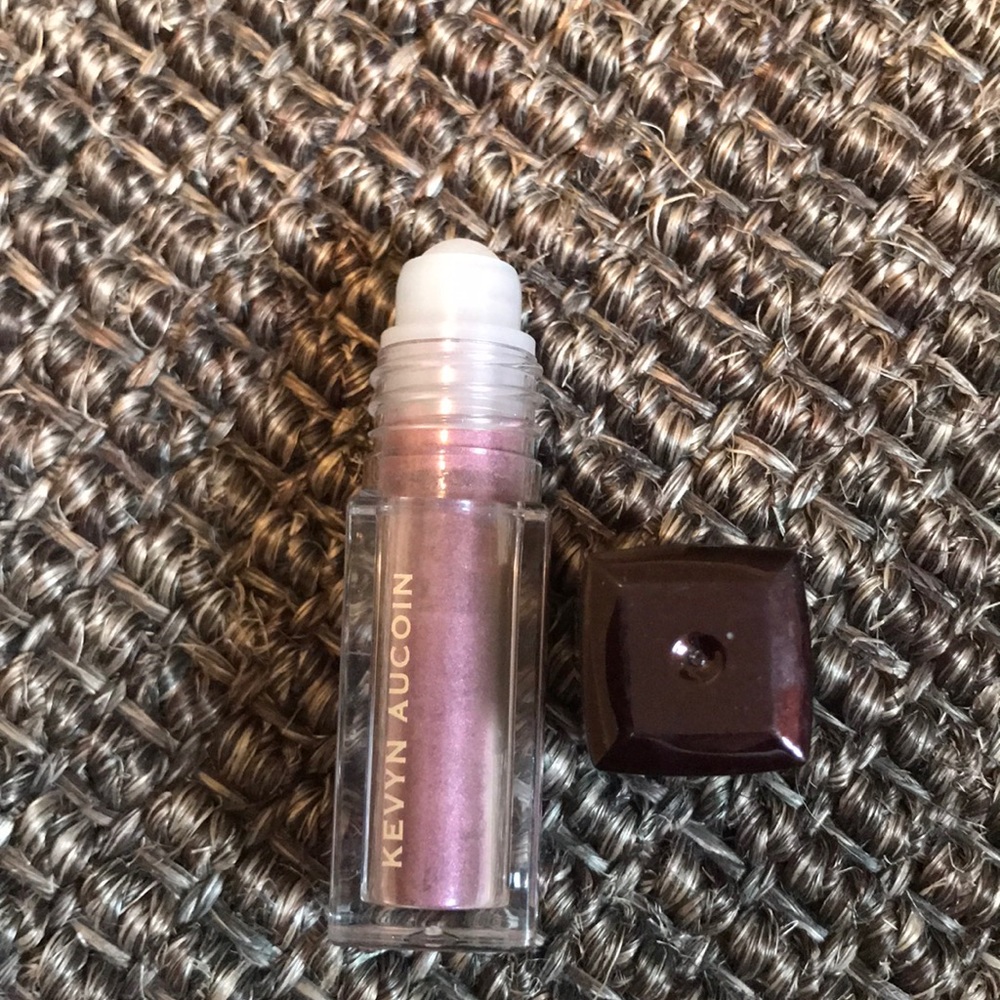 Kevyn Aucoin The Loose Shimmer Eyeshadow
